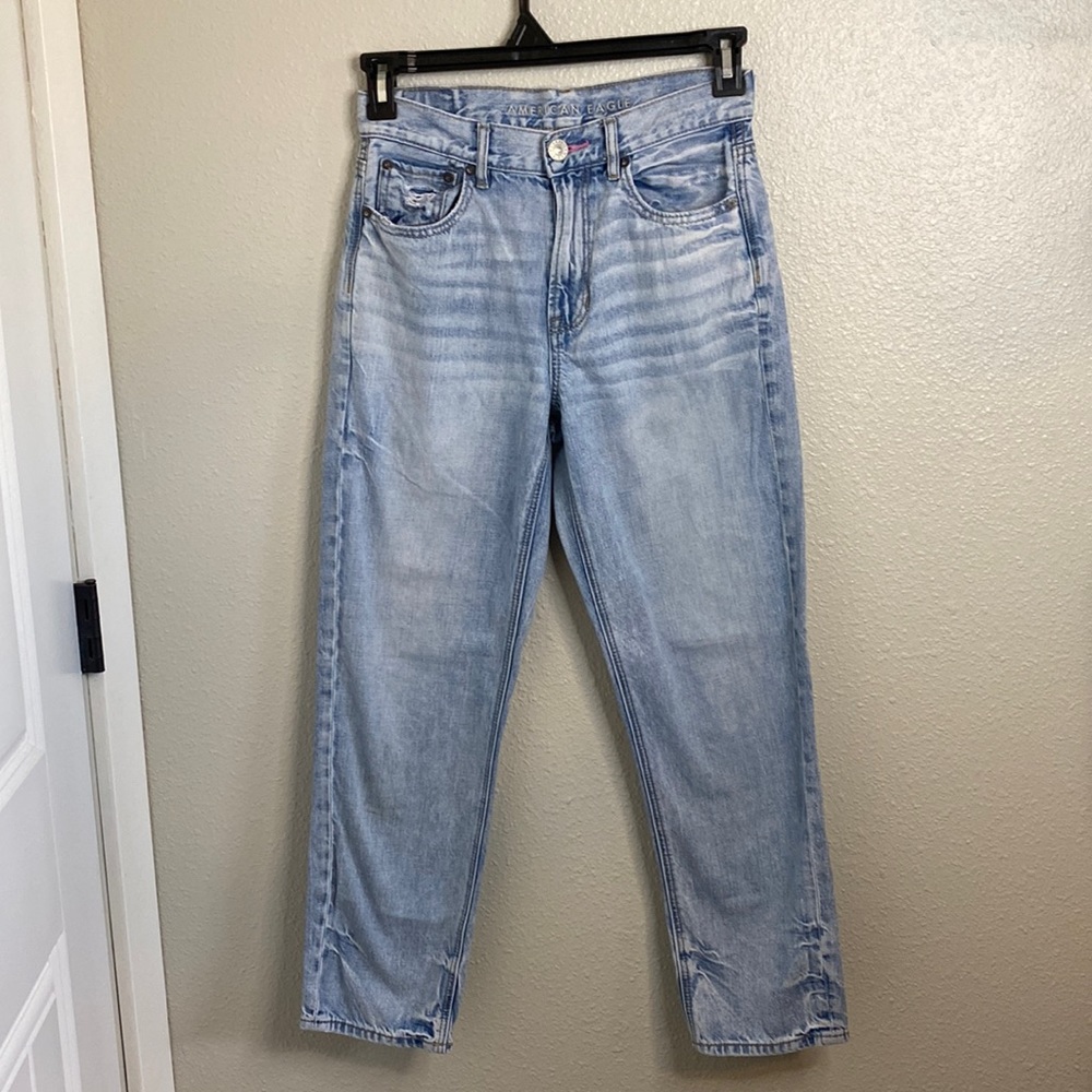 American Eagle 90’s boyfriend straight leg denim